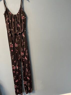 Kaileigh Black Floral Spaghetti-Strap Wide Leg Jumpsuit